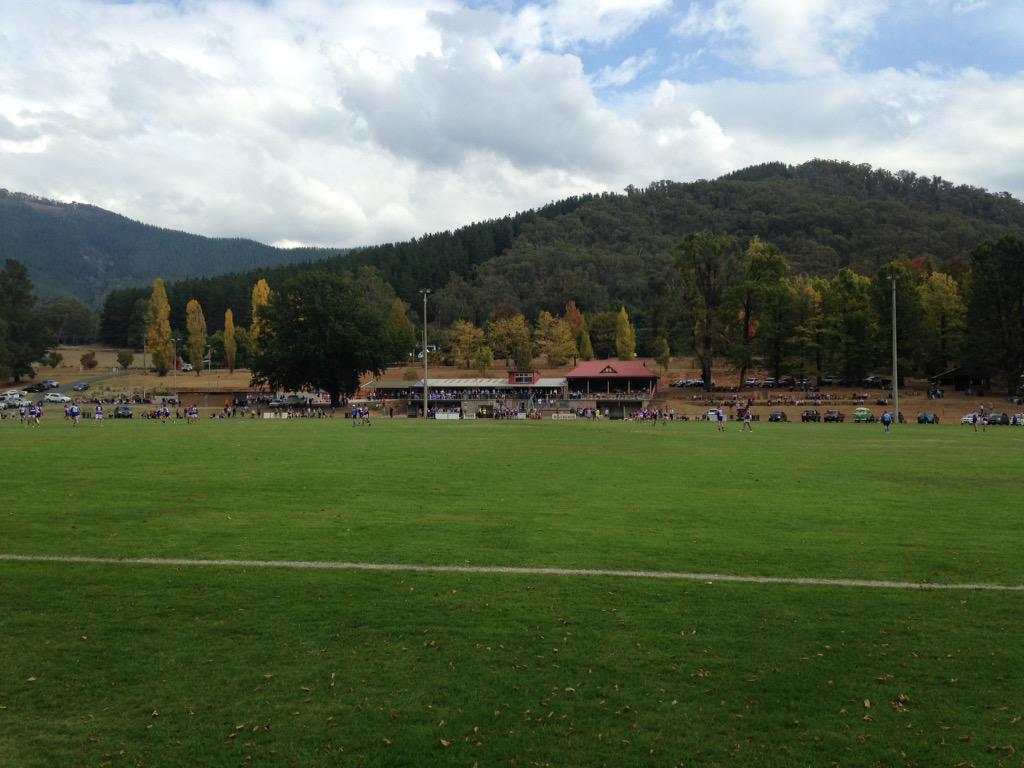 MarkGrech23's tweet photo. Not a bad place to watch footy #brightfc http://t.co/zoOnqFPwQG