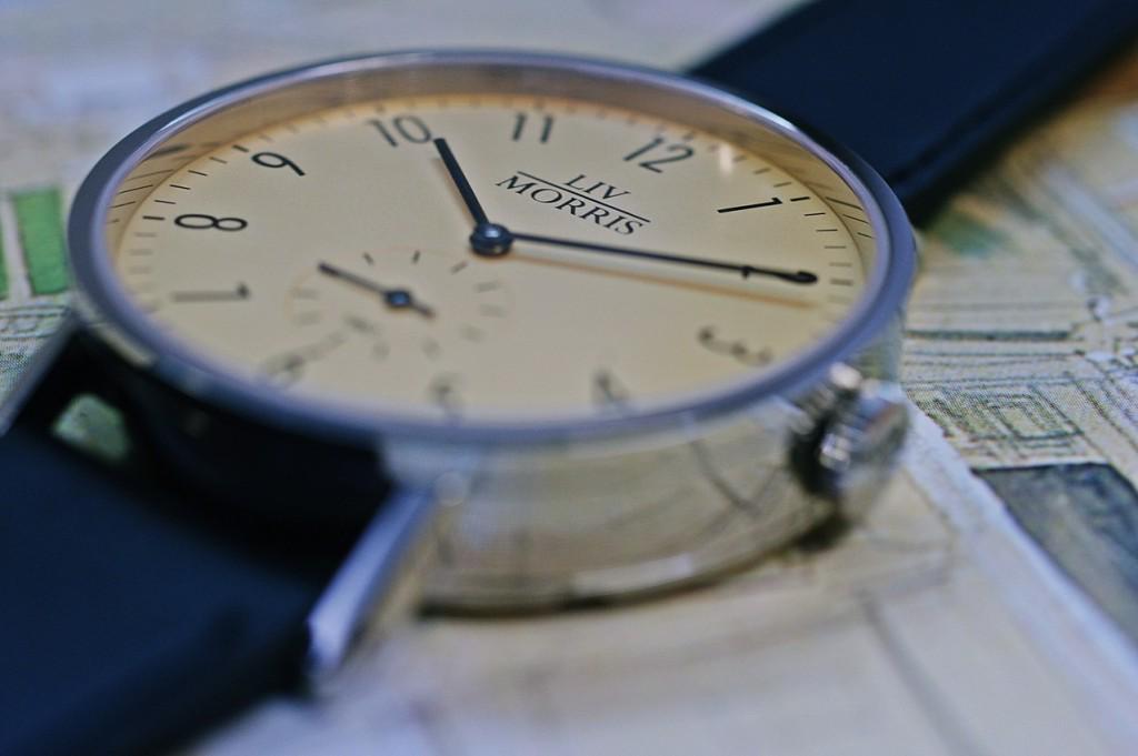 WatchnerCom's tweet image. goo.gl/1cgFTT #uhren #watches #watchner - Unsere 1963 LIV MORRIS BAUHAUS erblickt bald endlich wieder ...