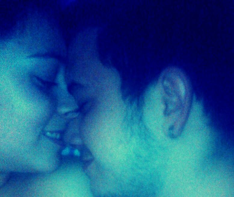 tamararicharte's tweet photo. Llorar de alegría, quererte aun más 
Que tu eres la suerte de mi vida. http://t.co/DseNPDSKBf
