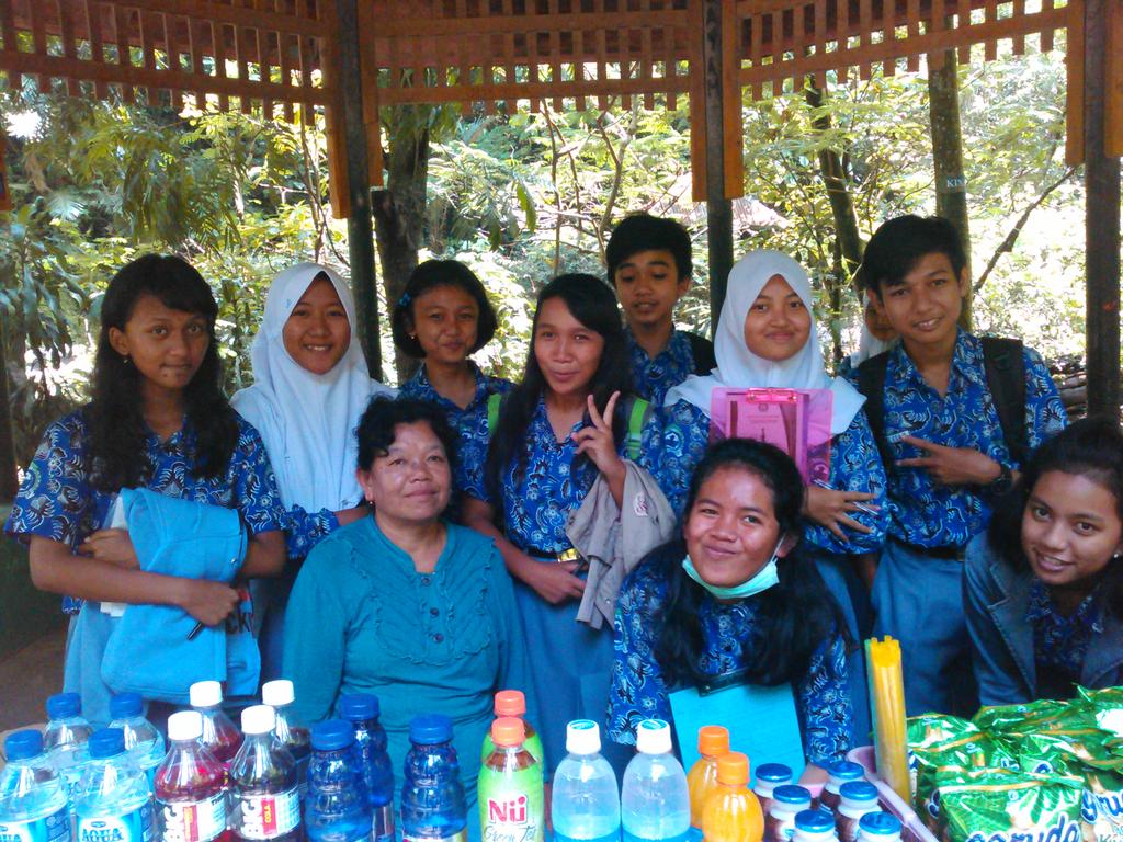Ferli_F7's tweet photo. Lanjutan:-D http://t.co/xytVkzMvGE