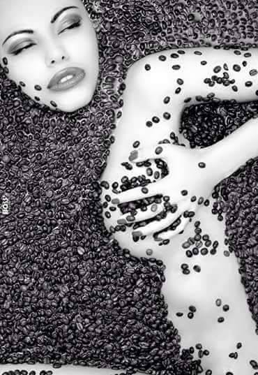 jollyjoylavraie's tweet photo. J'ai fait un rêve bizarre. Je dormais dans des grains de café http://t.co/siC4OyYqdS