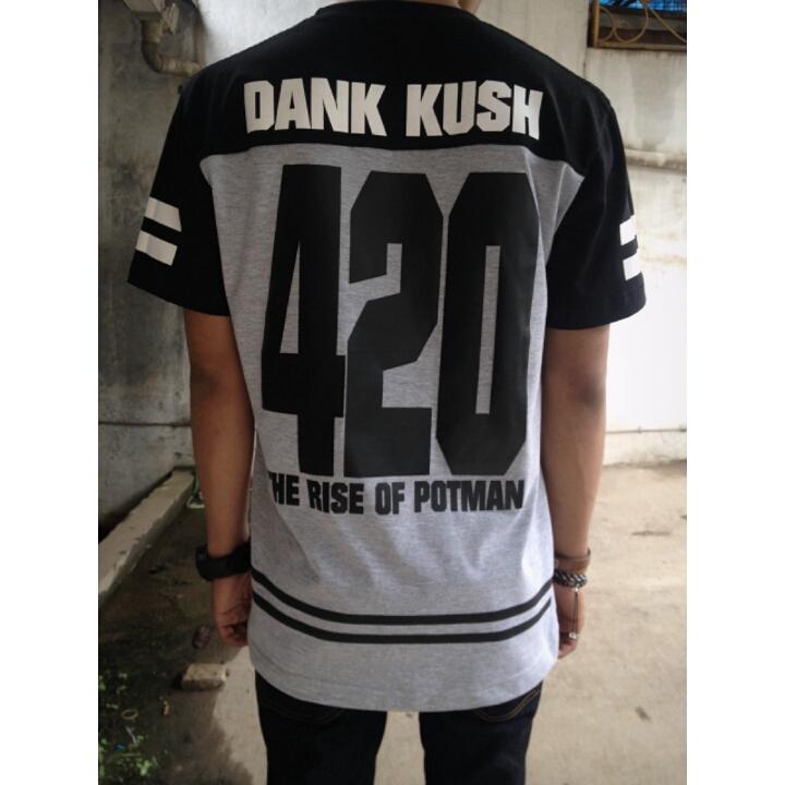 hempactionway's tweet photo. Things to do, when you're sroner ?
#smokedank
#hempactionway 
#legalizedit
More info :line mosesbaskoro 0812733528 http://t.co/zB5AfvUuq3