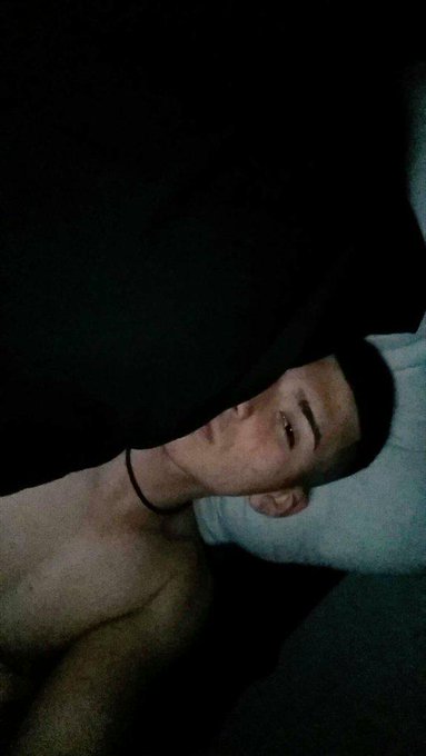 Watch Chris     OV       .'s leaked NSFW photo on TwXstars