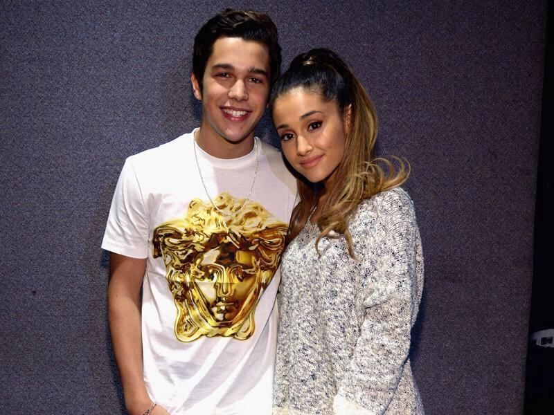 ArianaTodayNet \"Happy Birthday Austin Mahone! Thanks for desperately winning that EMA in 2013 that Ariana DESER 