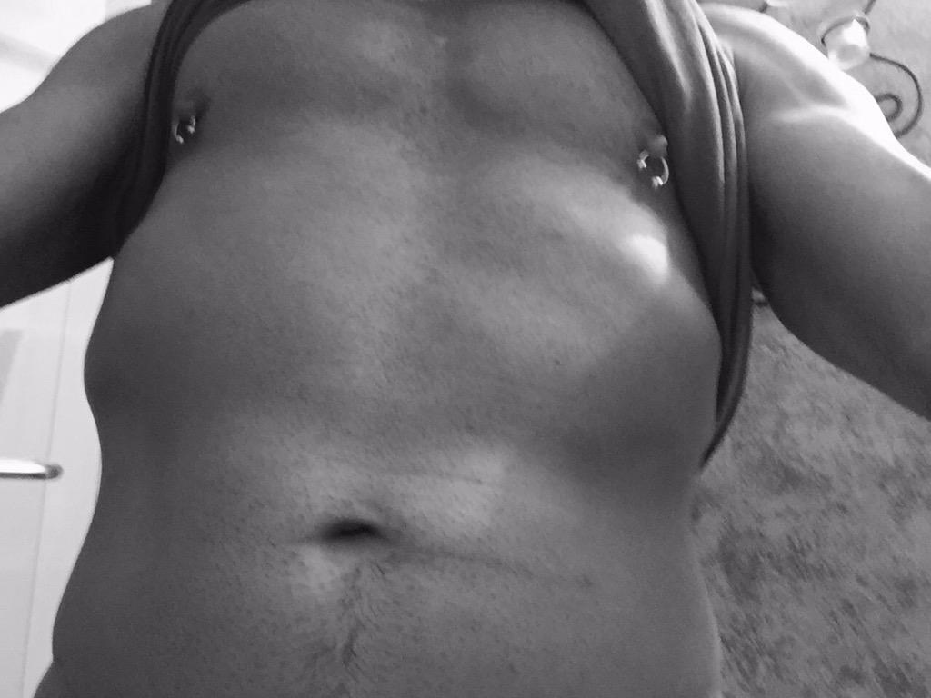 JacksonViars's tweet image. @onemoresir @HotMaleStuds love to be a bottom for that goiup is the sling being used