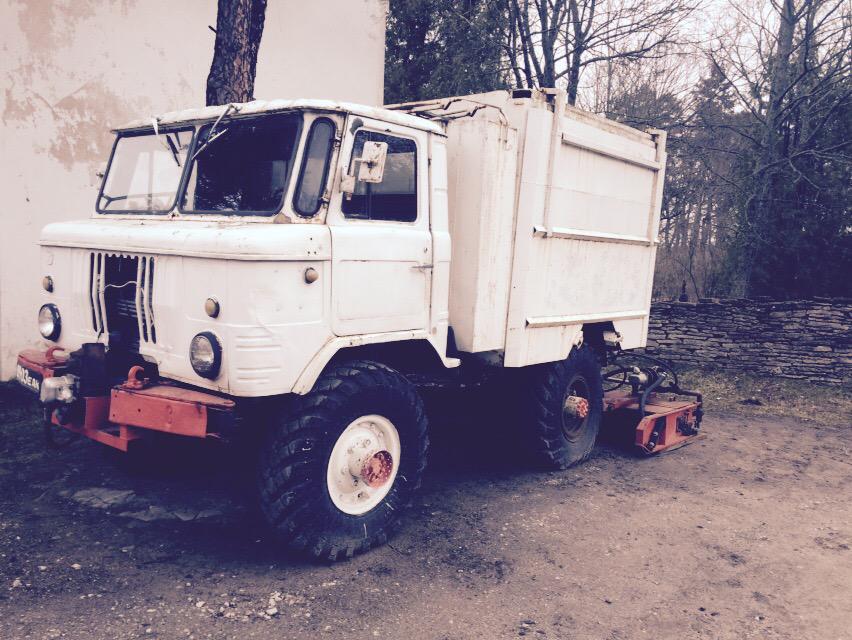 Soviet Zamboni....