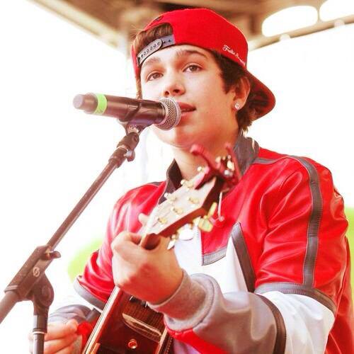 Happy Birthday Austin Mahone I vote for   