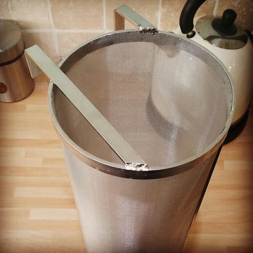 Brewloe's tweet photo. Ooh! look whats just turned up βΊ @angelHomeBrew cant wait to use in anger @Dodletweet #hopspider #craftbeer http://t.co/Jo9ivkujFo