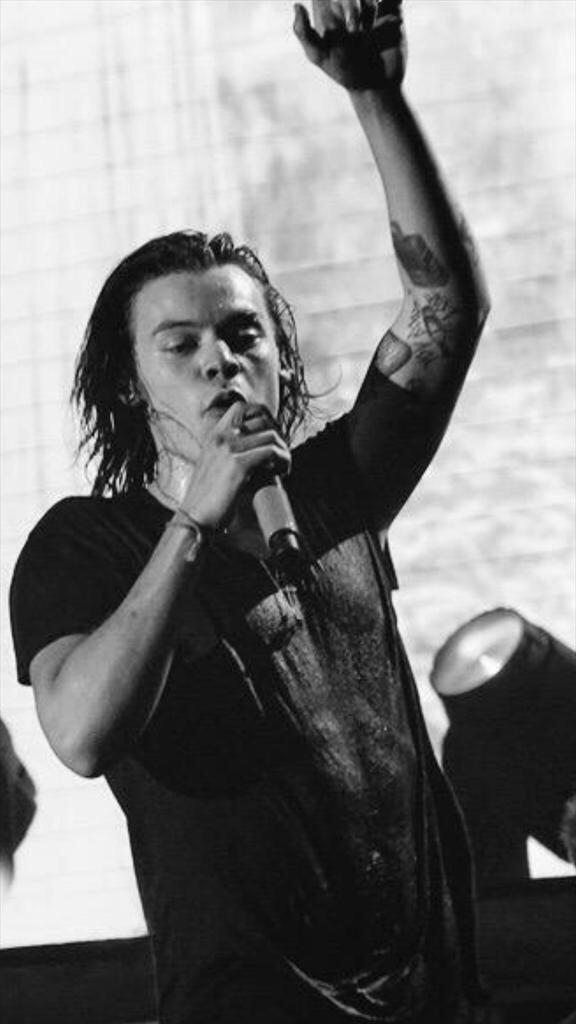 Bit bored now..
Someone should dm daddy.