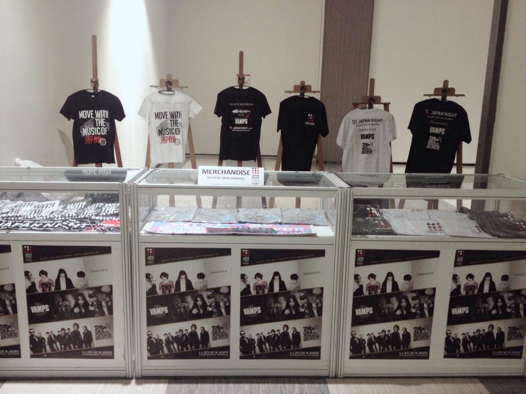 JapanNightID's tweet photo. #JapanNightID Official Merchandise booth! http://t.co/PxeZy9bUxG