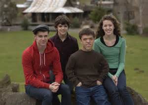 тлс маленькие люди ролофф. рон свонсон дюк сильвер. жить не просто людям маленького. сериал про маленьких людей. жить непросто людям маленького роста! сериал.