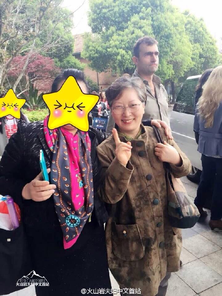 Chansung_Thai's tweet photo. ๐RT"@151735182Ly: #์ฐฌ์ฑ #2PMGoCrazy @2PMagreement211 And chansung mom photos!The fans from @VolcanicCouple !!!๐โ๏ธ๐๐ http://t.co/j6vtctX3vw"