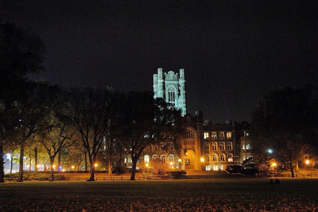 NBCnow_'s tweet photo. ⚠️ READ THIS ⚠️
Top most haunted college campuses in the United States
👉 http://t.co/VT1oArtjN9 http://t.co/gzmuCnZjZh
