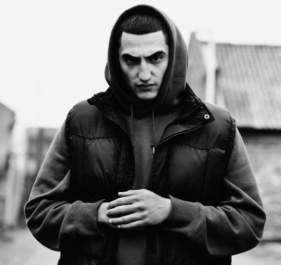 Realrapsonly's tweet photo. My personal favorite Mic righteous ! 🔥 #realrealrap when it comes to rappers no one in the U.S or U.K come close 👊 http://t.co/51j8QtDked