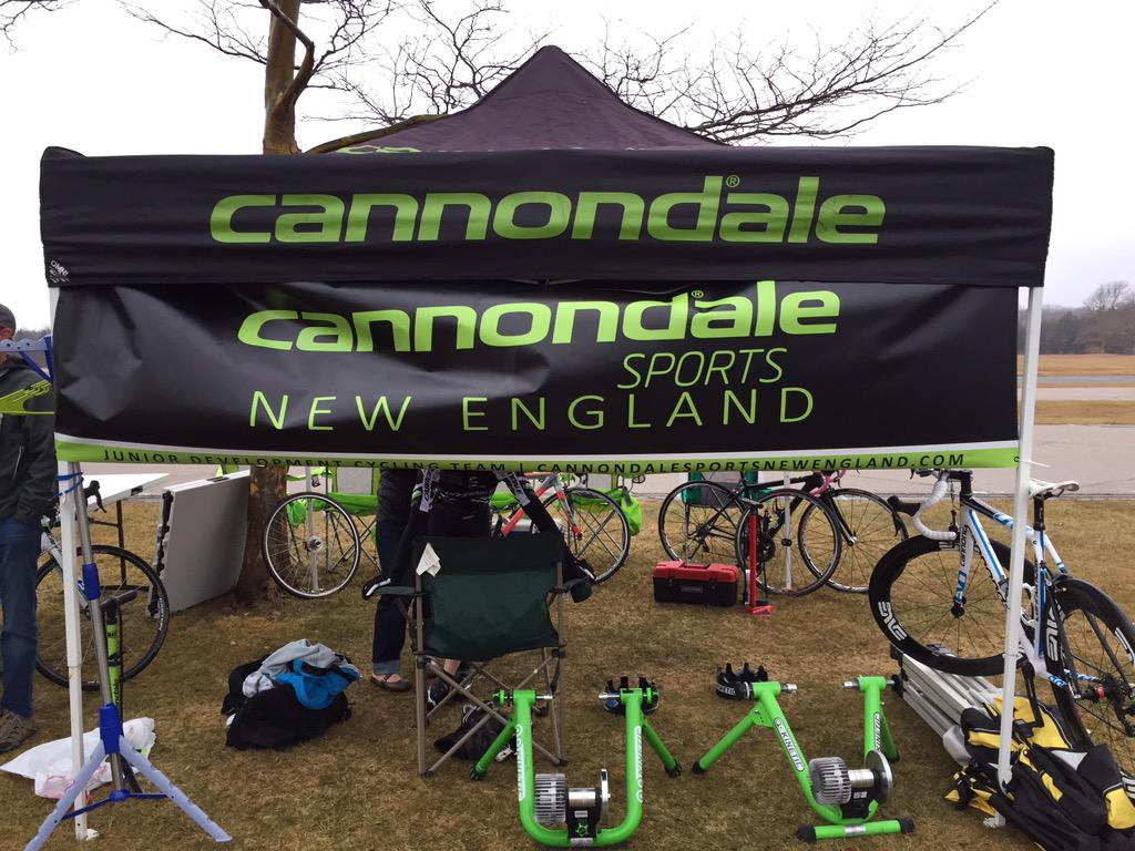 NewEnglandDevo's tweet photo. Ready for the day! #chrishinds #sunshinecrit Come on over and say hi to our new team! http://t.co/INiaIhkqpI