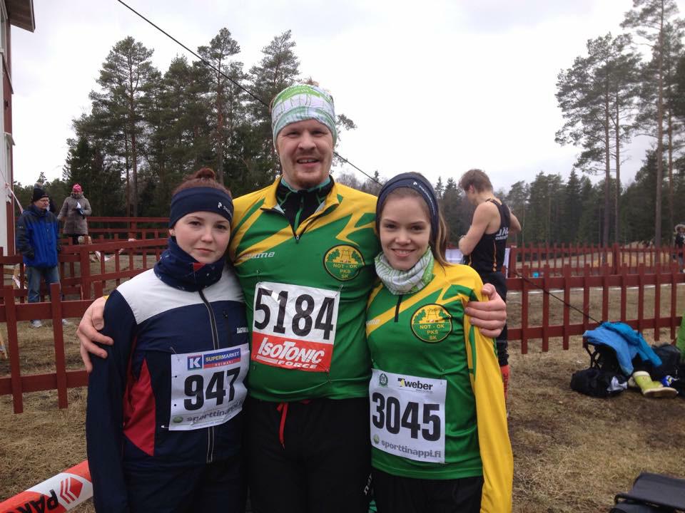 NOTOKPKSSK's tweet photo. Saaristorasteilla @PargasIF järkkäs hienon @JukolanViesti treenit #Notokpkssk oli paikalla @TLevomaa #pummiharjoitus http://t.co/78L5Wr7e4l