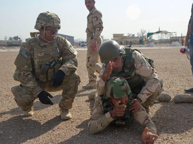 SGMLutherThomas's tweet photo. Army chief shares update on new camo rollout: http://t.co/pw7nL6KqRa http://t.co/qvt1qpBa43