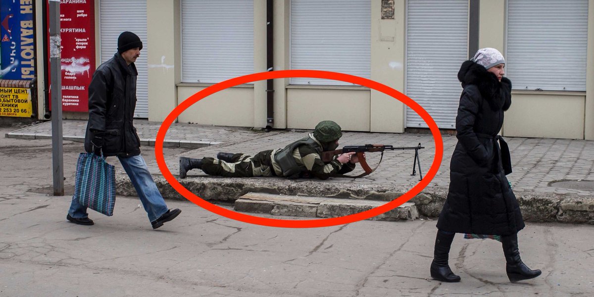 Russian soldiers have given up pretending they are not fighting in Ukraine : read.bi/1HrTqGH