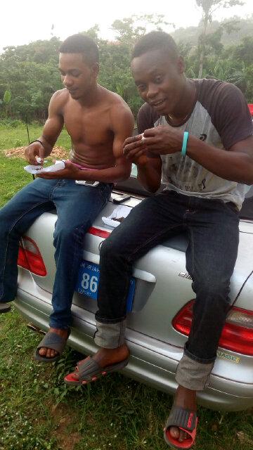 iamDafinestB's tweet photo. Dats how we roll @donjiggy001 http://t.co/GHaH8wT6Jz