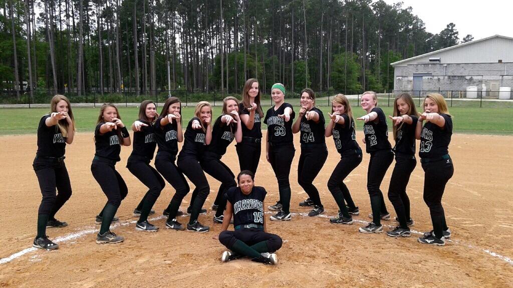 EVASoftball's tweet photo. http://t.co/QfgmKZKY1o