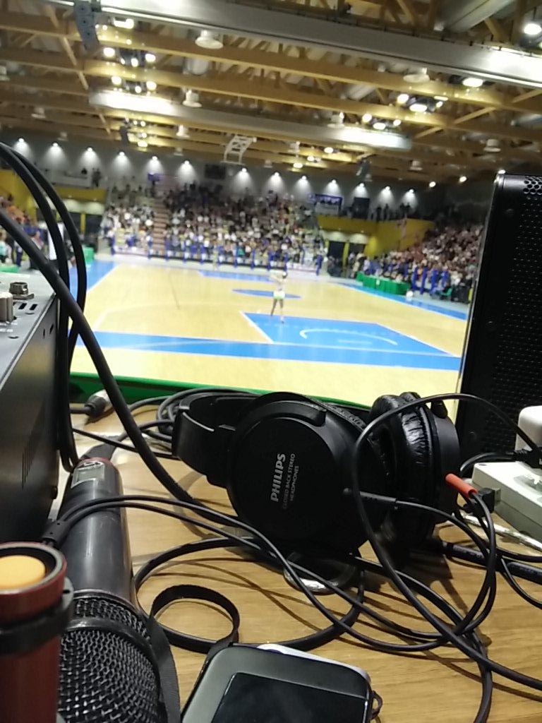 DBService_01's tweet photo. Punti di vista differenti #WFNBTA #modalitàdbservice #Lignano2k15 http://t.co/PMzJfZMY3Z
