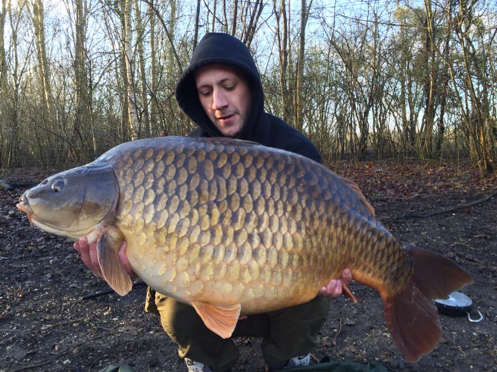 braderzfec's tweet photo. What a week @lesquis smashing some beasts out on the @A2bait creamy toffee #carpfishing @KordaOfficial http://t.co/WmEVECFBlL