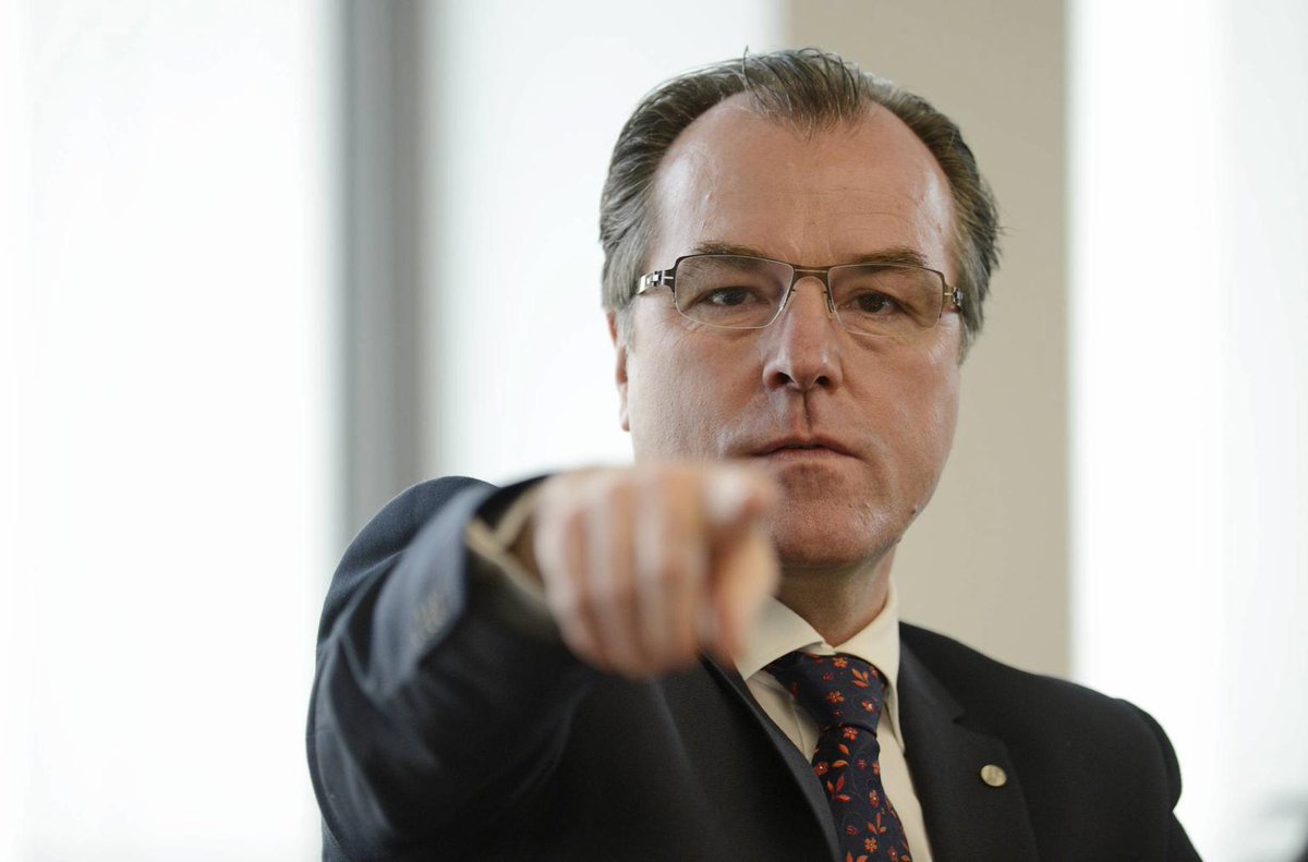 Tönnies erhöht Druck aufs Team
kickero.com/?p=190