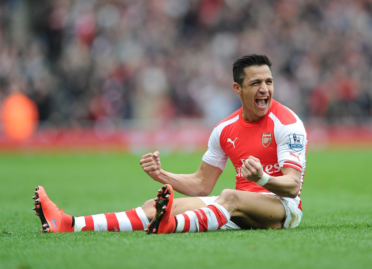 Arsenal's tweet photo. RETWEET if @Alexis_Sanchez was your #AFCvLFC man of the match http://t.co/cHhbx1dtTf