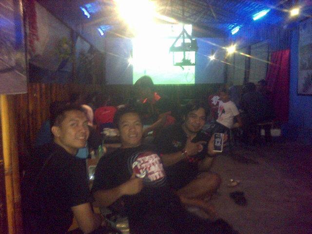 boimphapaw1's tweet photo. Grazie RT"@MISezSampit: #MalmingBersamaMilan #NonBer w/ #MISezSampit #ForzaMilan #MilanistiSelawasnya @MilanistiOrId http://t.co/rgCLXhhNvU"