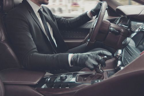 worldsuits's tweet photo. The only time that a man is allowed to wear leather driving gloves. Driving a fine European automobile. #mensfashion http://t.co/sGcfeaxFnx