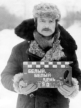 Happy Birthday to one of the greatest filmmakers, with his poetic style of realism & spiritualism, Andrei Tarkovsky 