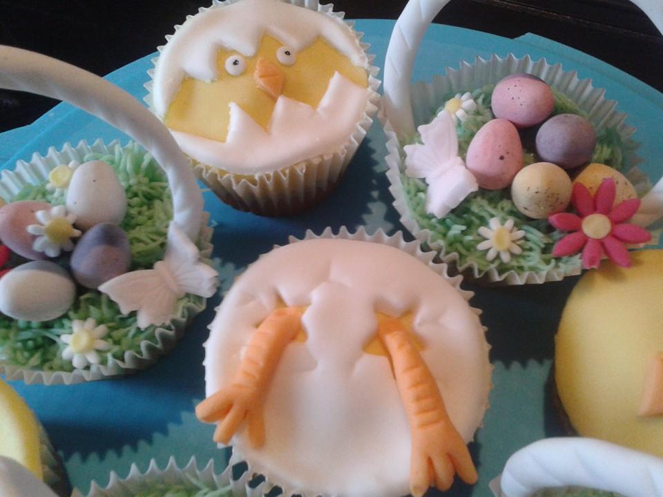 littletease's tweet photo. @CakeBossBuddy Happy Easter from a novice to a pro :) http://t.co/S23Ba19bIA