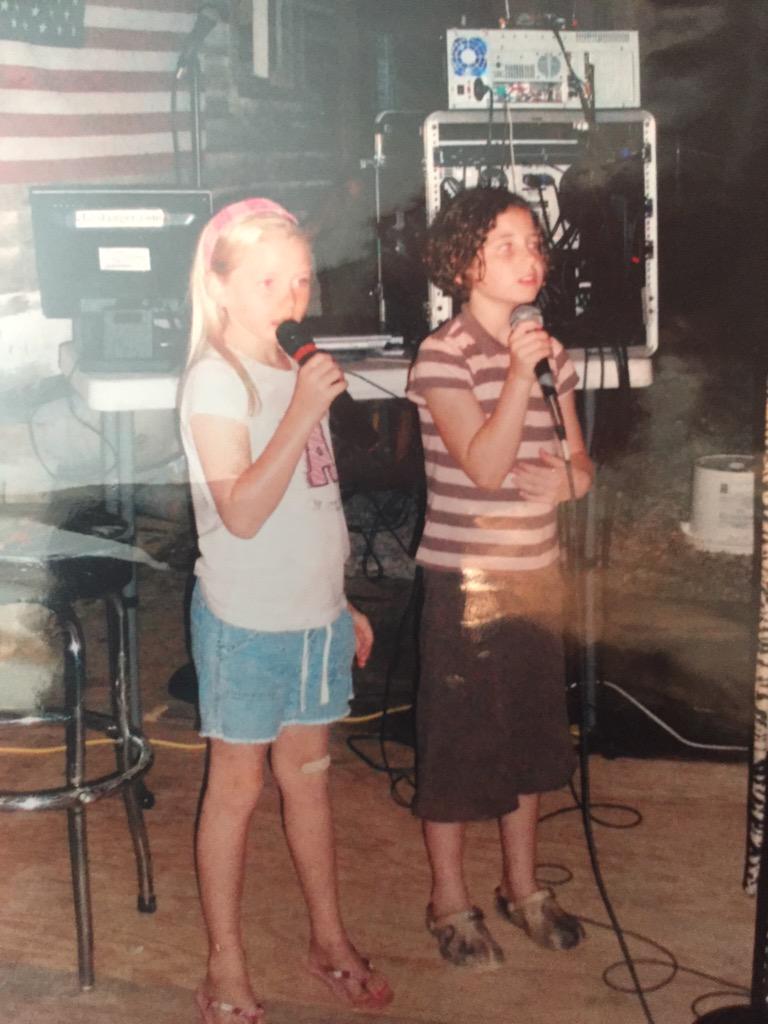 alimillican99's tweet photo. tb to the teeters 4th of July parties 🎇 http://t.co/mpbX8wuEKl