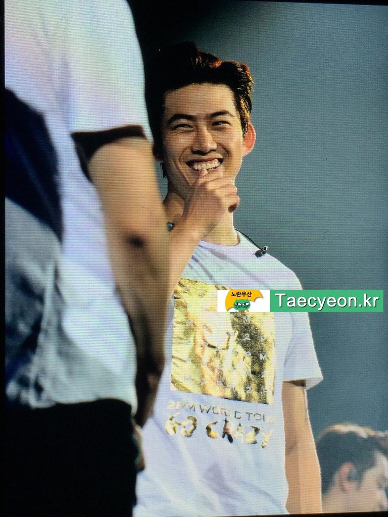 Berbercool's tweet photo. "๐๐๐๐๐๐RT @heecool: 20150404 #ํ์ฐ #Taecyeon
#2PMGoCrazy
#Shanghai
#Lastworldtour
#์์๊น http://t.co/rGiMneyWNP"