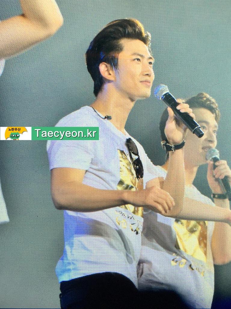 Berbercool's tweet photo. "๐๐๐๐๐๐RT @heecool: 20150404 #ํ์ฐ #Taecyeon
#2PMGoCrazy
#Shanghai
#Lastworldtour
#์์๊น http://t.co/rGiMneyWNP"