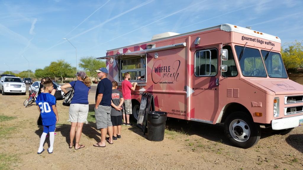 #WAFFLECRUSH by the side of the road at 14409 Peoria @ SURPRISE, AZ.  C'mon out instead of cooking! Visit by #NTXFTA.