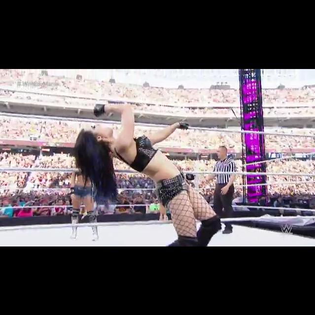 ohxpaige's tweet photo. @RealPaigeWWE a moment you've been waiting for! #PaigeMania #PaigeAppreciationDay #AntiDiva 💜💜💜 http://t.co/19ydueQpdI