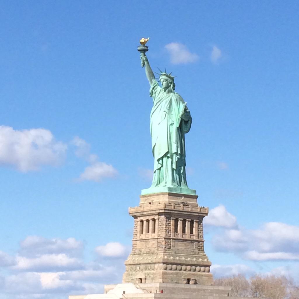 XCountry247's tweet photo. Cross Country and Collington Square students at Statue of Liberty. #historicalexperience http://t.co/91jgaFUWOl