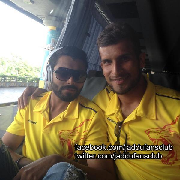 JadduFansClub's tweet image. #IPL7 #CSK 
Jaddu Boy with Ishwar Pandey