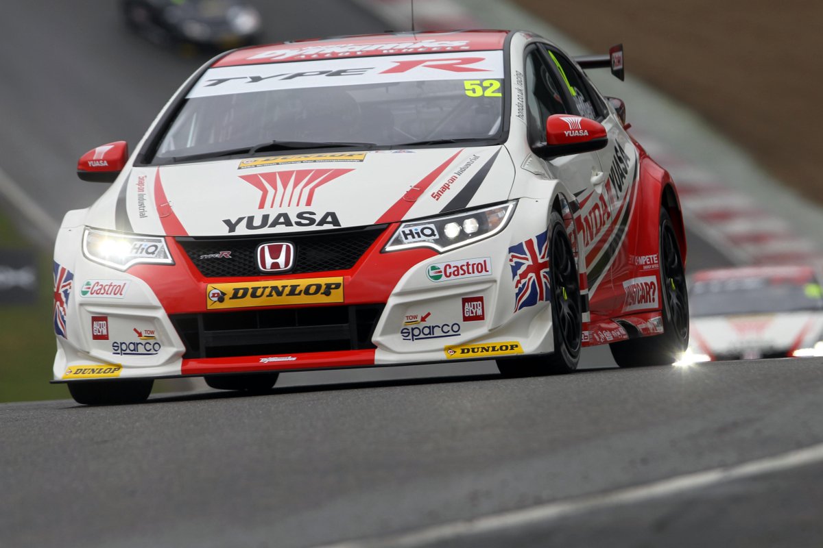 hondaracingbtcc's tweet image. As always, thanks for the great support today - roll on the first race day of 2015! #GoFlash #GoMatt #BTCCisHERE