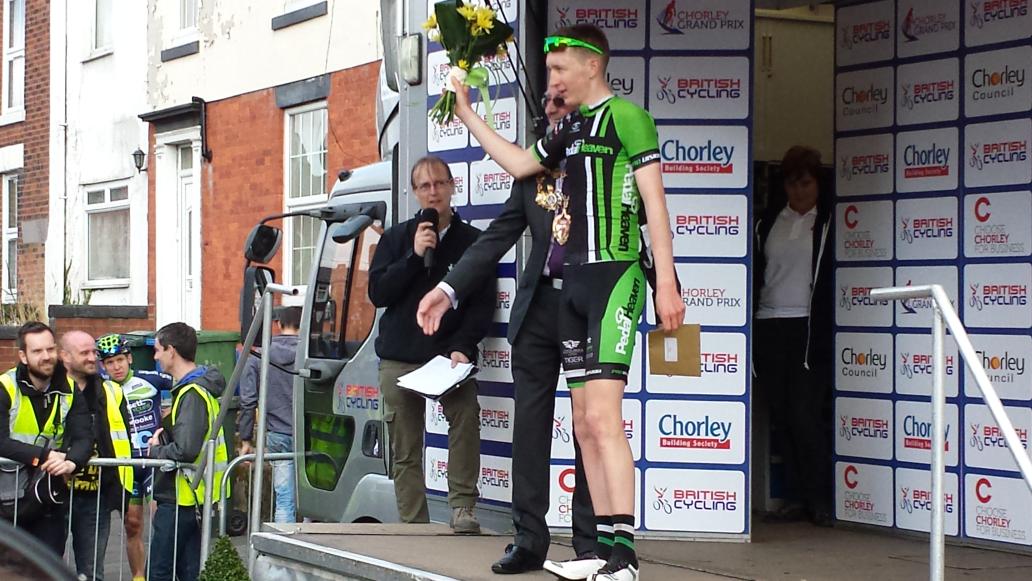 MarkBaxendale60's tweet photo. Finish Line at #ChorleyGrandPrix @ChorleyCouncil #EliteRoadSeries http://t.co/06TGS7eWV0