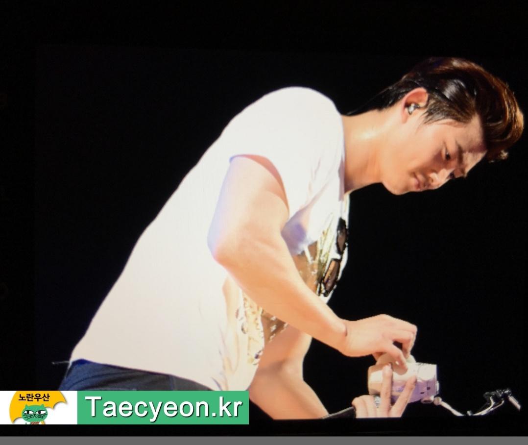 aiciteruyo's tweet photo. ๐๐ RT @heecool: 20150404 #ํ์ฐ #Taecyeon ํ์ฐ5
#2PMGoCrazy
#Shanghai
#Lastworldtour
#์ง์ง์์๊น http://t.co/youQrFMMqA