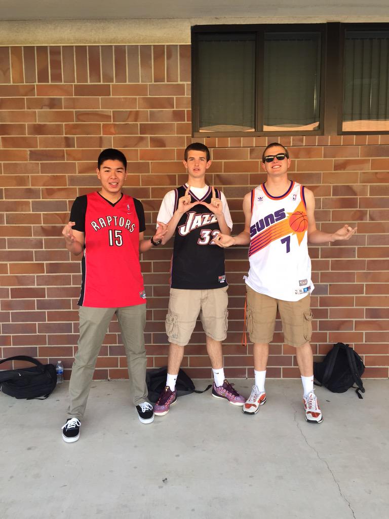 HAPPY BIRTHDAY MIGOS AKA MIGGY AKA MIGUEL AKA GEORGE LOPEZ. I love you dawg you\re the homie for life 