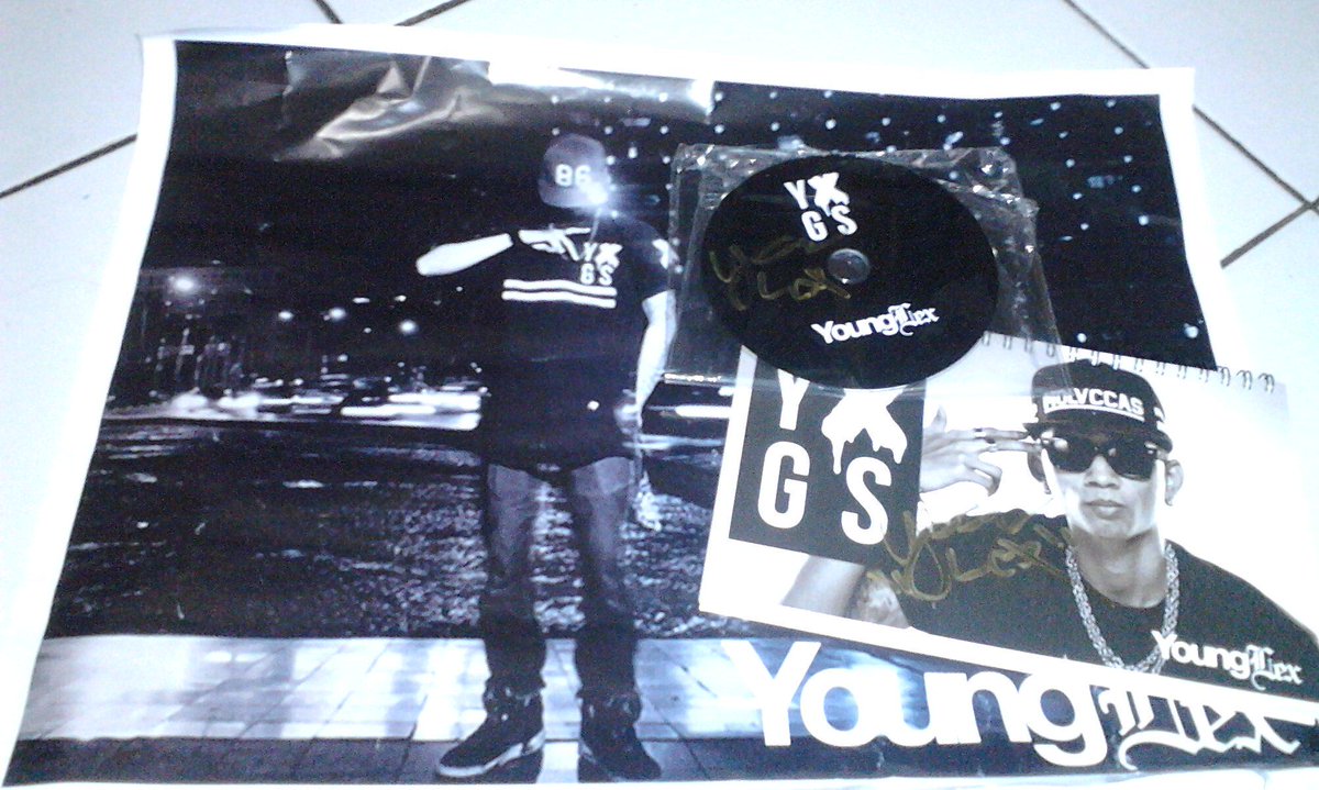 Siap “<a href="/dedenAQ/">Deden AQ</a>: Y.O.G.S <a href="/Young_Lexx/">AktifisDuniaDatar</a>  , acaranya sukses bang, sukses terus karirnya &amp; ditunggu album berikutnya :) ”