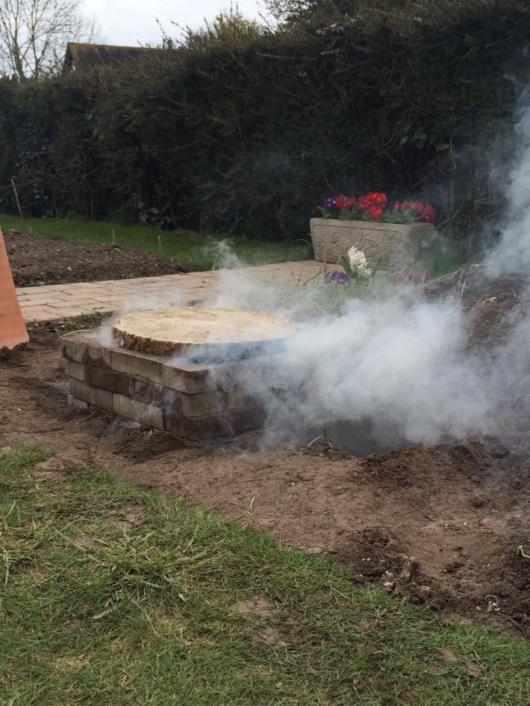 Mission accomplished! Slow cooked pork in an outdoor #diy oven! <a href="/jimmysfarm/">Jimmy Doherty</a> would be proud! #jimmysfarm