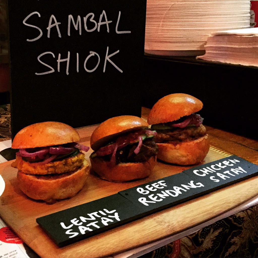 Ge On Twitter What Do You Call A Happy Burger In Malay Sambalshiok Shioksendiri Hawkerhouse Streetfeastldn Http T Co T8goihfh0j Twitter