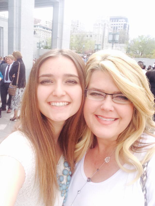 kjkangs_12's tweet photo. General Conference πβ€οΈ #SoManyMormons http://t.co/1iMtos3VJz