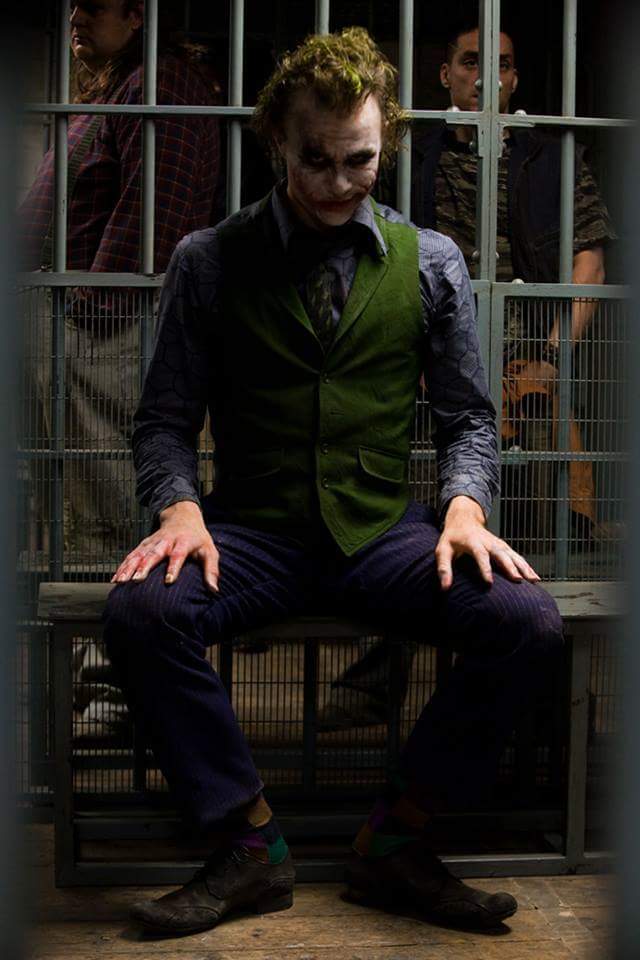 Happy 36th birthday to Heath Ledger, who gave us one of the best performances in the history of film 
