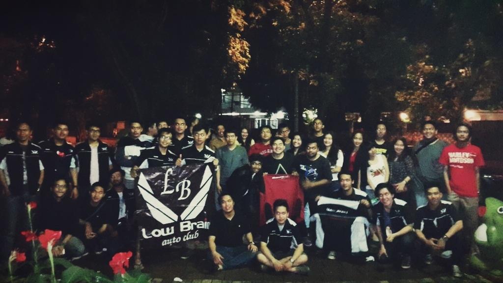 Keseruan hari, ini thanks guys <a href="/HandMadeAUTOFAM/">HandMade AUTO FAMILY</a> <a href="/CircleJakarta/">Circle Auto Jakarta</a> <a href="/OnewayJKT/">Oneway Autocomm JKT</a> udah mampir ke basecamp kita