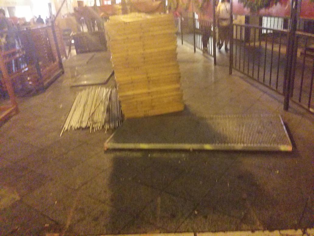 ArtesacroT's tweet photo. @ResurreccionSev os apoyamos. Esto nos parece lamentable. #Campana #Consejo http://t.co/Ly3PT0Jt70